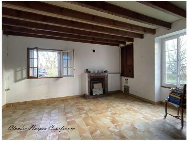 Maison vente à Parthenay, Clavé