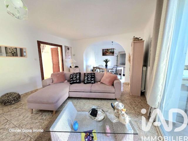 Maison vente à Narbonne, Coursan