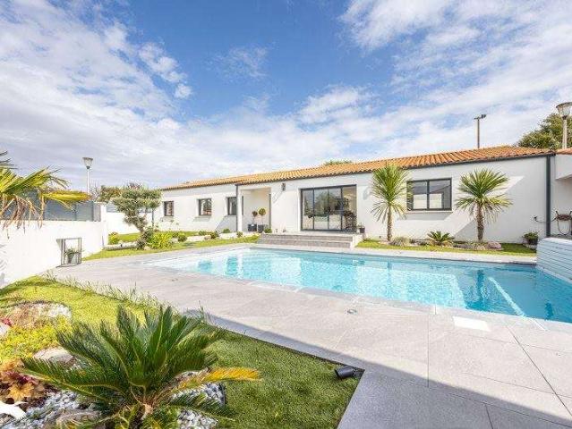 Maison vente à La Rochelle, Nouvelle-Aquitaine