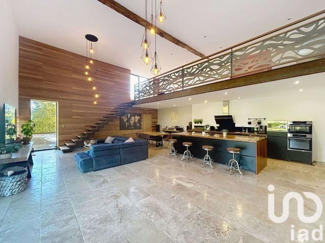 Maison vente à Angoulême, Écuras