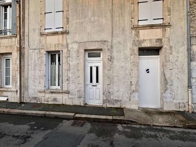 Maison vente à Fontenay-le-Comte, Fontenay-le-comte