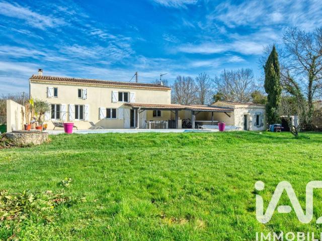 Maison vente à Blaye, Fours