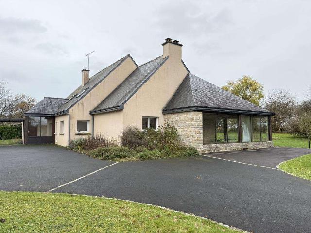 Maison vente à Guingamp, Bretagne
