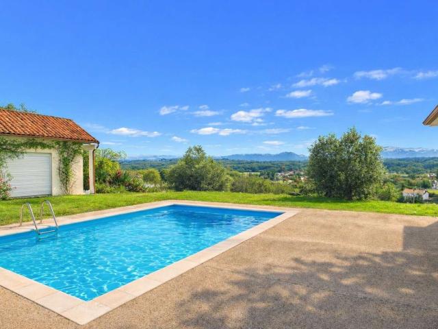 Maison vente à Pau, Idron-ousse-sendets