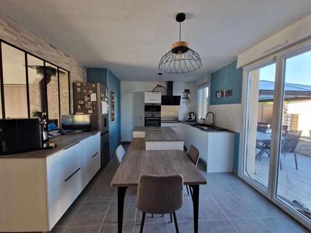 Maison vente à Saumur, Longué-jumelles