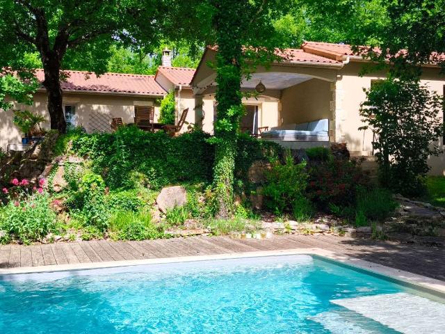 Maison vente à Sarlat-la-Canéda, La Cassagne