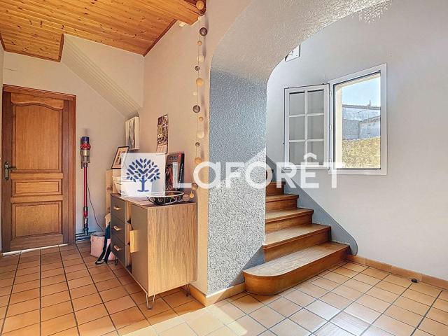Maison vente à Fontenay-le-Comte, La Châtaigneraie