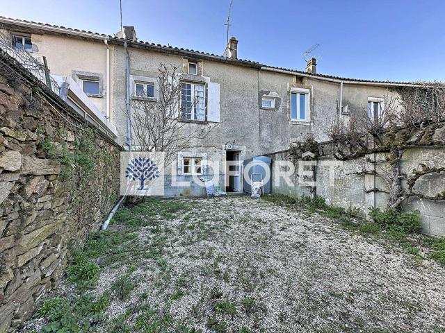 Maison vente à Fontenay-le-Comte, La Châtaigneraie