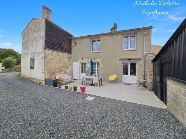 Maison vente à Niort, La Crèche