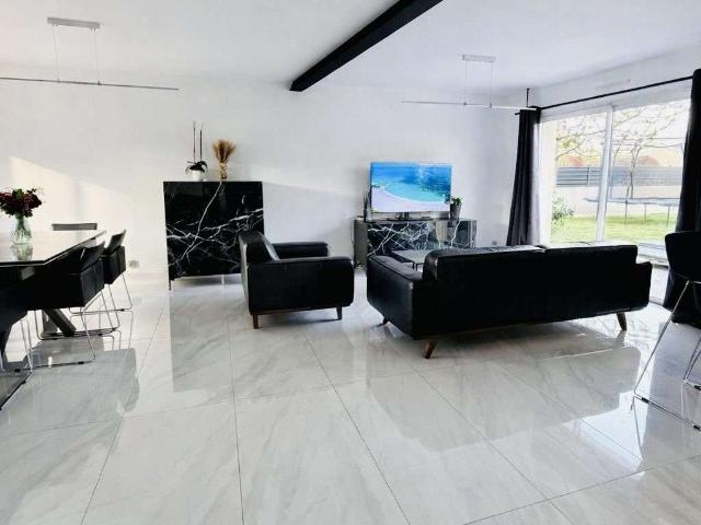 Maison vente à Nantes, La Limouzinière
