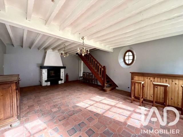 Maison vente à Pithiviers, Laas