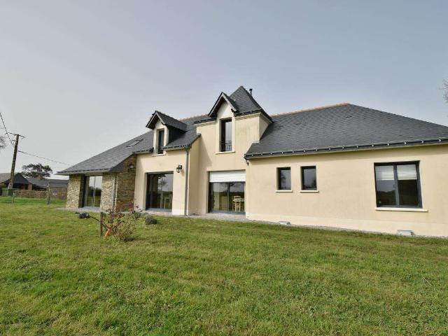 Maison vente à Segré, Le Louroux-béconnais