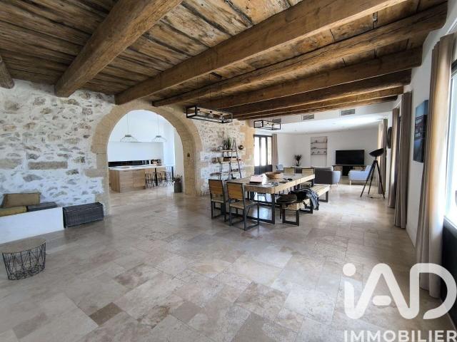 Maison vente à Nîmes, Lédenon