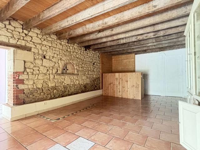 Maison vente à Saumur, Cheviré-le-rouge