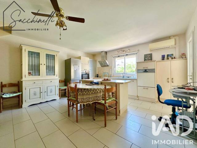 Maison vente à Arrondissement de Toulon, Six-fours-les-plages