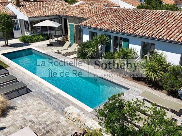 Maison vente à La Rochelle, Loix
