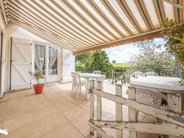 Maison vente à Niort, Mellé