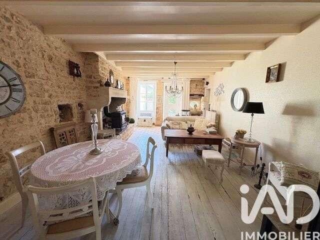 Maison vente à Confolens, Montjean