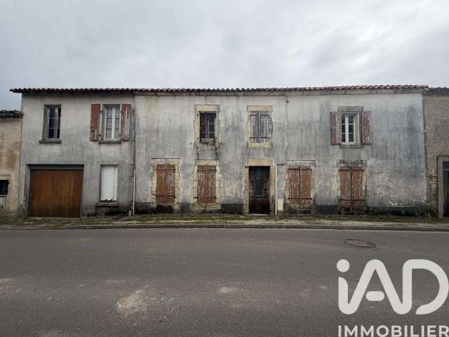 Maison vente à Angoulême, Montmoreau-saint-cybard