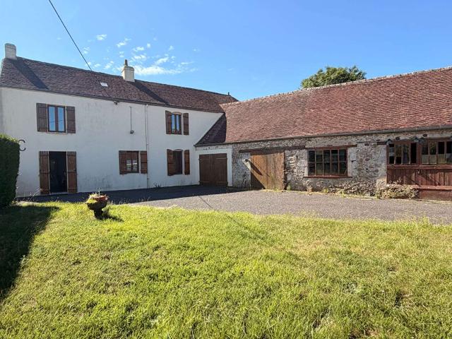 Maison vente à Argentan, Nécy