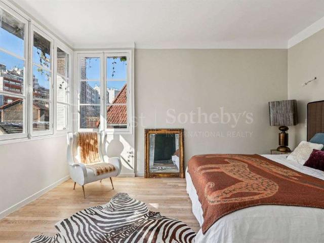 Maison vente à Paris, Île-de-France