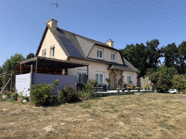 Maison vente à Guingamp, Bretagne