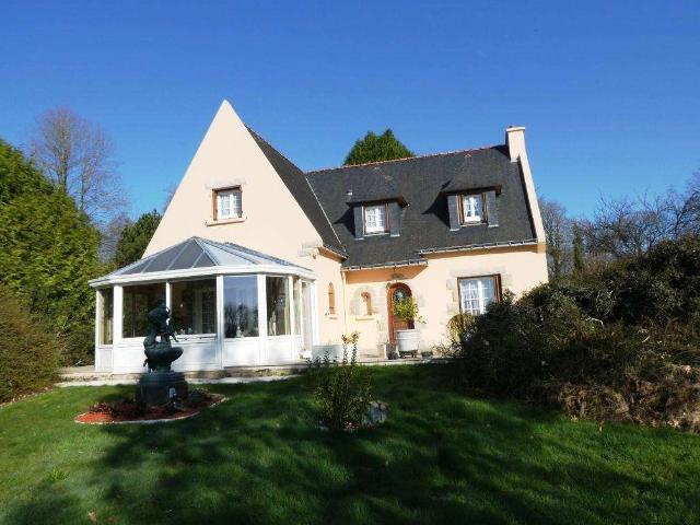 Maison vente à Pontivy, Bretagne