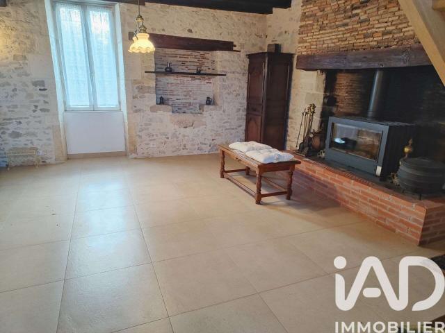 Maison vente à Saint-Claud, Charente