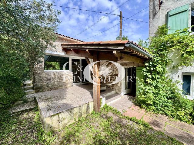 Maison vente à La Roche-sur-Yon, Saint-etienne-du-bois
