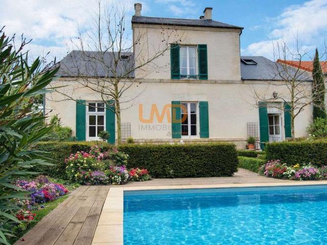 Maison vente à Saint-Jean-d'Angély, Saint-jean-d'angély