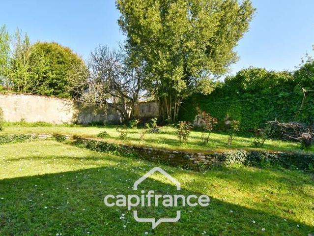 Maison vente à Saint-Jean-d'Angély, Ternant