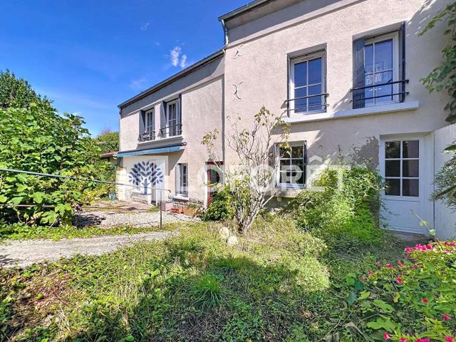 Maison vente à Bressuire, Saint-jean-de-thouars