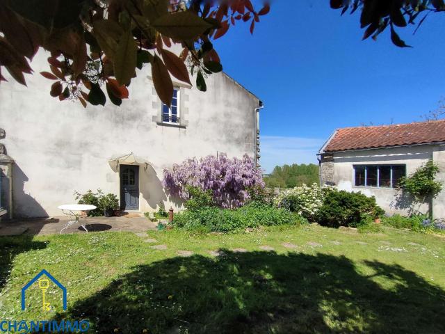 Maison vente à Fontenay-le-Comte, Sainte-hermine