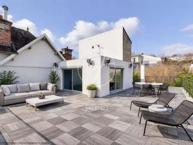Maison vente à Nanterre, Suresnes
