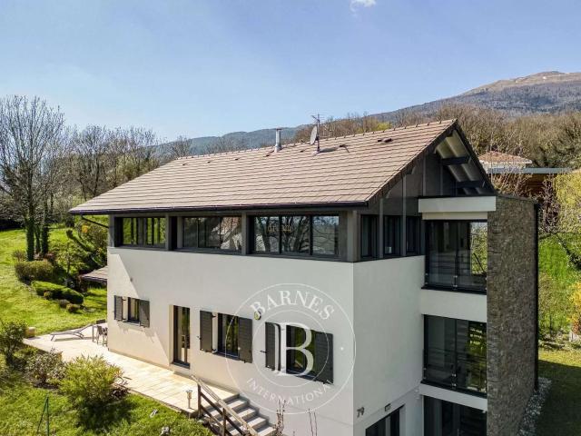Maison vente à Gex, Auvergne-Rhône-Alpes