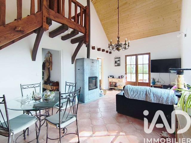 Maison vente à Bernay, Pullay
