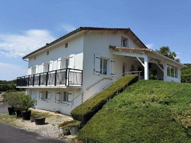 Maison vente à Confolens, Villefagnan