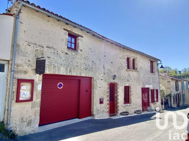 Maison vente à Fontenay-le-Comte, Vouvant