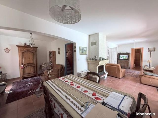Maison vente à Apt, Saint-pantaléon
