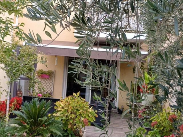 Maison vente à Carpentras, Uchaux