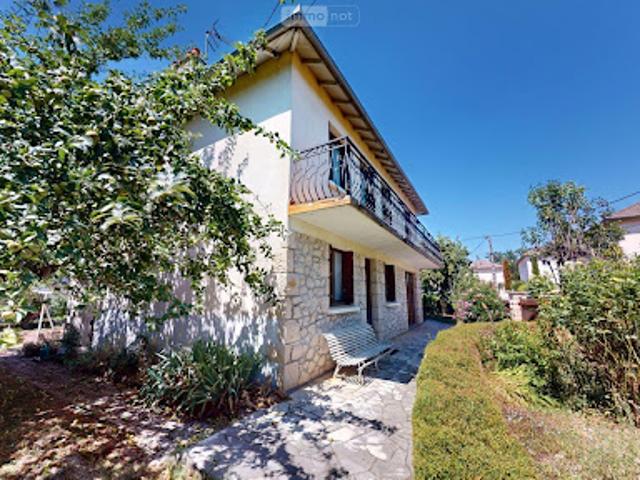 Maison vente à Aurillac, Saint-etienne-de-maurs