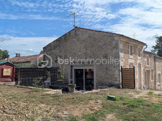 Maison vente à Saintes, Pont-l'abbé-d'arnoult
