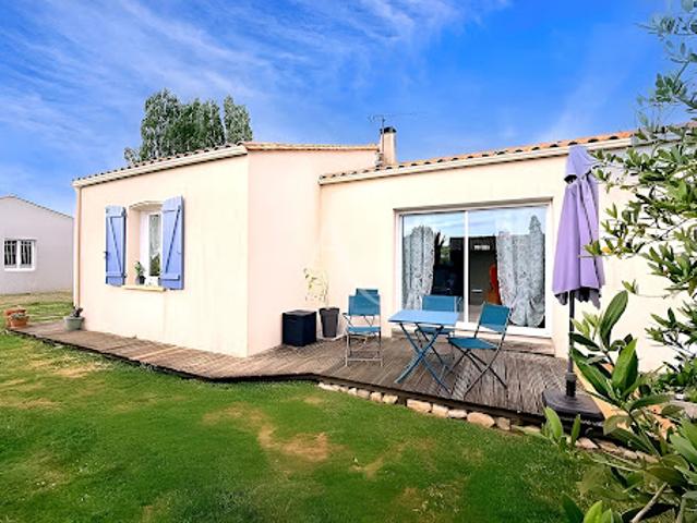 Maison vente à Fontenay-le-Comte, Champagné-les-marais