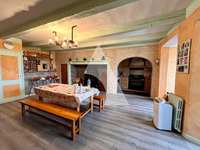 Maison vente à Figeac, Montredon