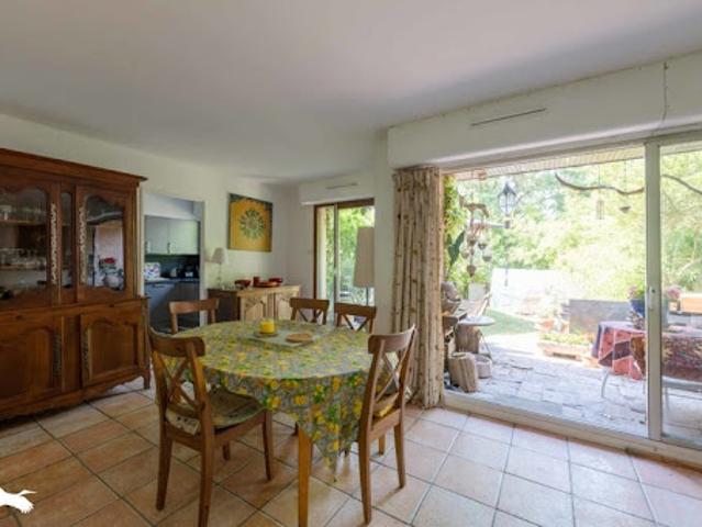 Maison vente à Pontoise, Mériel