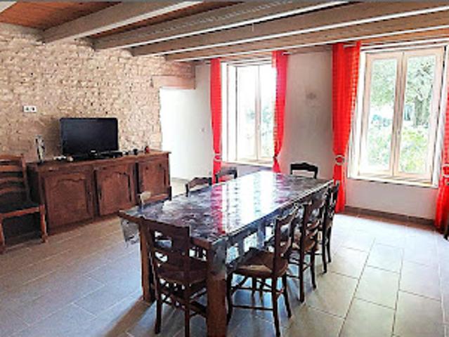 Maison vente à Saint-Jean-d'Angély, Blanzac-lès-matha