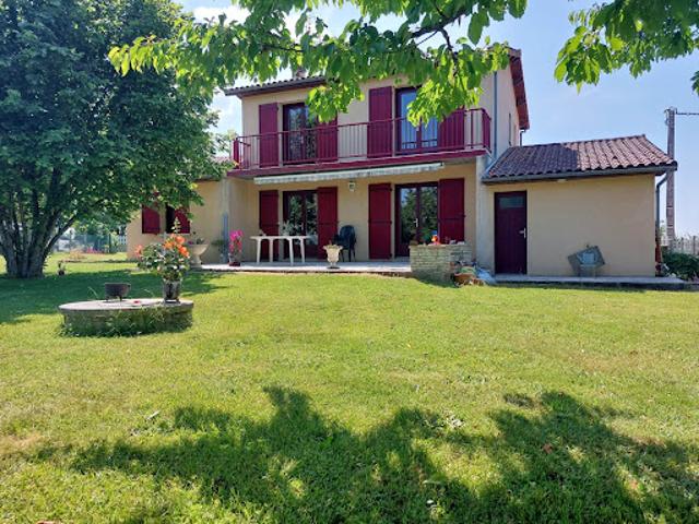 Maison vente à Confolens