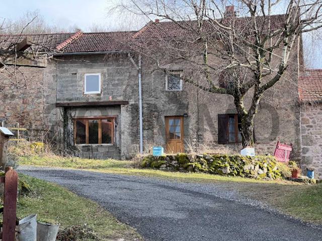 Maison vente à La Chabanne, Chaudagne Maison vente à La Chabanne, Chaudagne