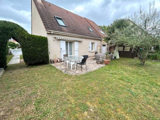 Maison vente à Pontoise, Mériel