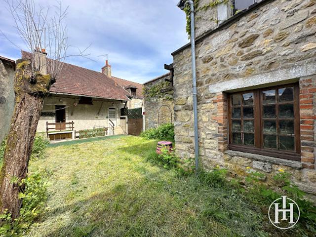 Maison vente à Saint-Amand-Montrond, Le Châtelet